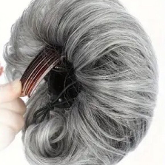 Elegant Women's 8-Inch Silvey Gray Drawstring Messy Bun Chignon Extension - Picture 3 of 8